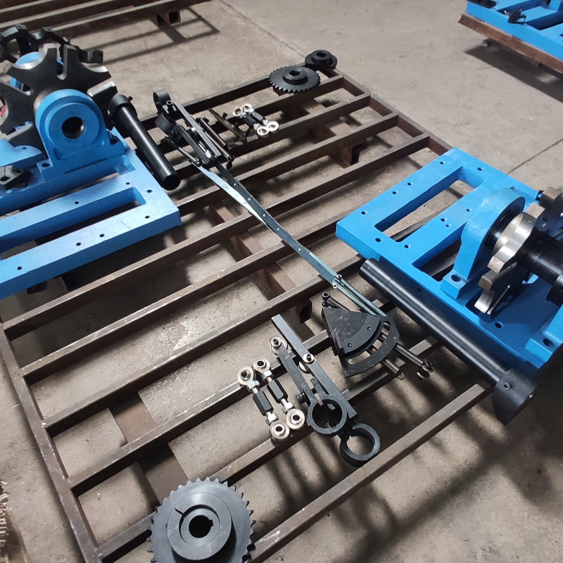 サーボ モーター マットレスのばね機械380V 3段階のマットレスの生産ライン